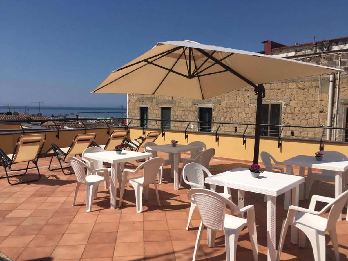 La Terrazza Sul Duomo B&B Salerno Exterior foto